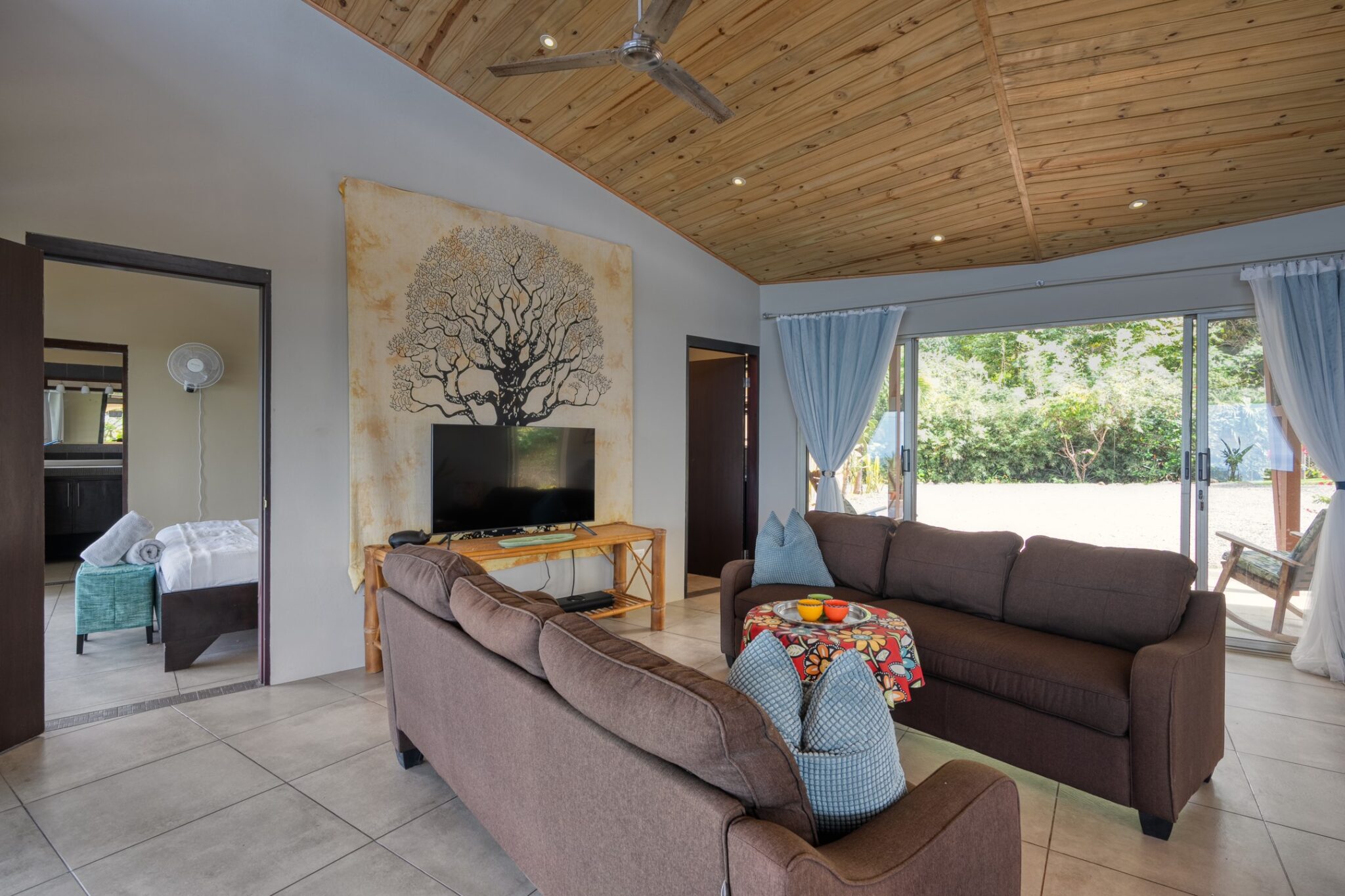 Outstanding 4-Bedroom Ocean & Mountain View Home in San Buenas Costa Rica Outstanding 4-Bedroom Ocean & Mountain View Home in San Buenas Costa Rica
