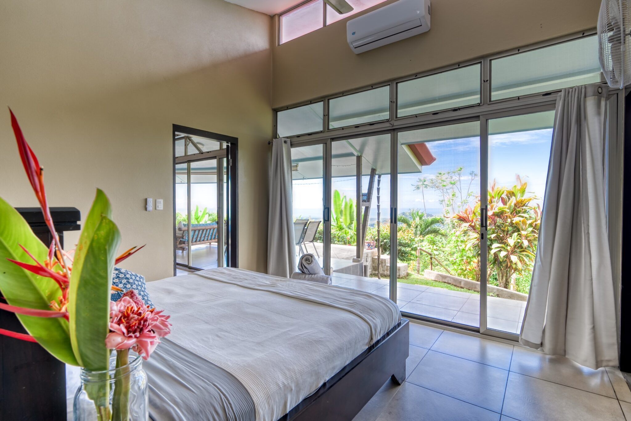 Outstanding 4-Bedroom Ocean & Mountain View Home in San Buenas Costa Rica Outstanding 4-Bedroom Ocean & Mountain View Home in San Buenas Costa Rica