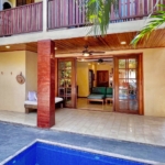Easy Walk-to-Beach 3-Bedroom Villa just 2 Minutes Walk to Dominical Beach Costa Rica