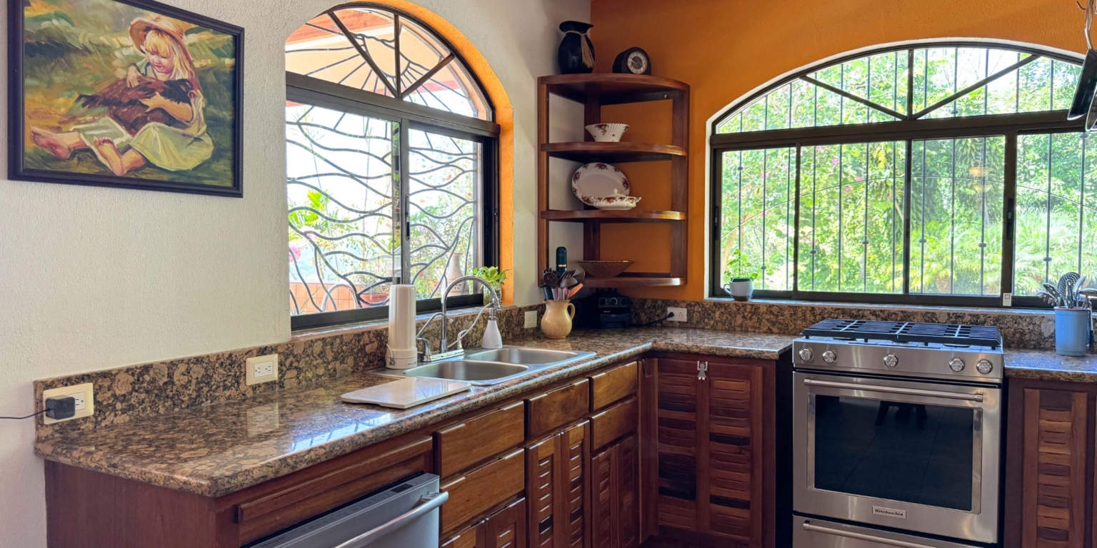 Majestic Mountain & Ocean Views with 4-Bedroom Home on 5 Acres in Platanillo above Dominical Costa Rica Majestic Mountain & Ocean Views with 4-Bedroom Home on 5 Acres in Platanillo above Dominical Costa Rica