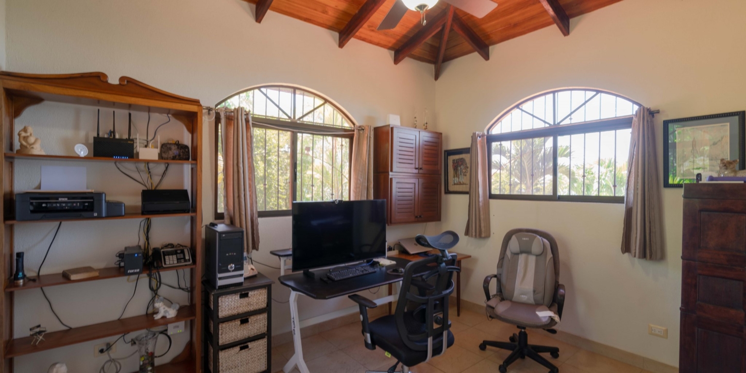 Majestic Mountain & Ocean Views with 4-Bedroom Home on 5 Acres in Platanillo above Dominical Costa Rica Majestic Mountain & Ocean Views with 4-Bedroom Home on 5 Acres in Platanillo above Dominical Costa Rica