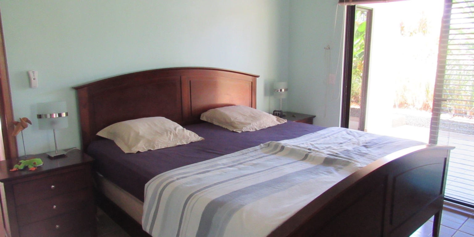 Boutique Hotel with 5 Rental Units Plus 2-Bedroom Owner Apartment, Restaurant, Pool with Amazing Ocean Views & Room to Build more in Hatillo near Dominical Costa Rica Boutique Hotel with 5 Rental Units Plus 2-Bedroom Owner Apartment, Restaurant, Pool with Amazing Ocean Views & Room to Build more in Hatillo near Dominical Costa Rica