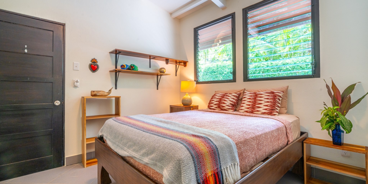 Centally-Located Newer 3-Bedroom home with Pool in Uvita Costa Rica Centally-Located Newer 3-Bedroom home with Pool in Uvita Costa Rica