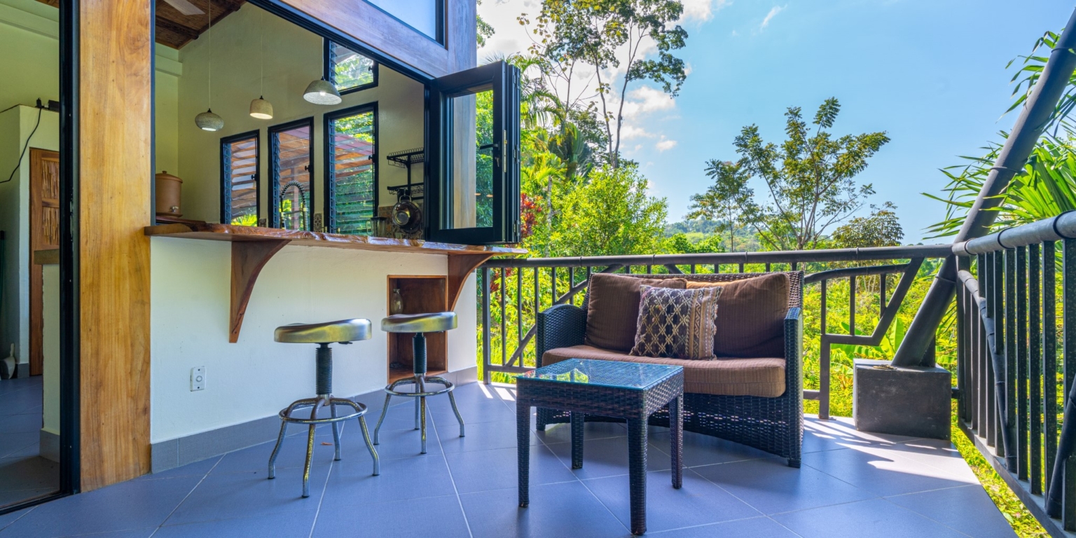 Centally-Located Newer 3-Bedroom home with Pool in Uvita Costa Rica Centally-Located Newer 3-Bedroom home with Pool in Uvita Costa Rica