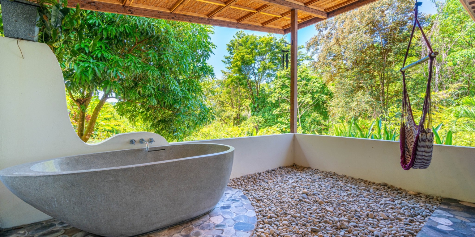Centally-Located Newer 3-Bedroom home with Pool in Uvita Costa Rica Centally-Located Newer 3-Bedroom home with Pool in Uvita Costa Rica