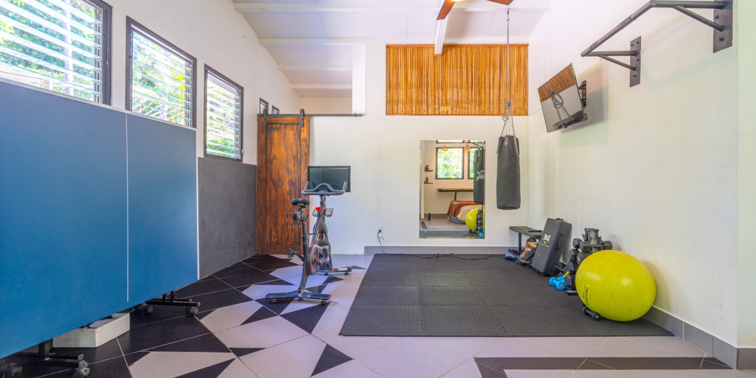 Centally-Located Newer 3-Bedroom home with Pool in Uvita Costa Rica Centally-Located Newer 3-Bedroom home with Pool in Uvita Costa Rica