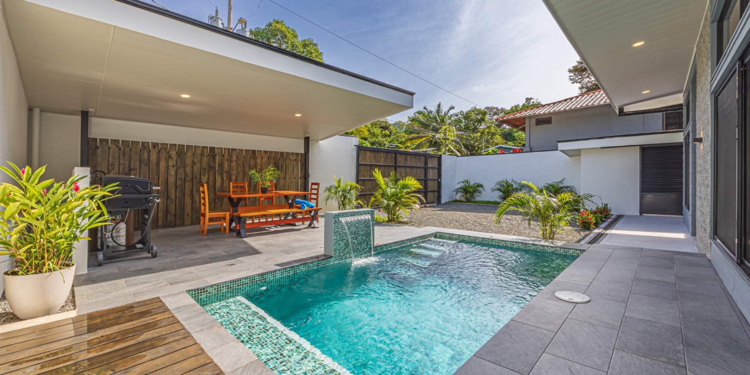 Centally-Located Newer 3-Bedroom home with Pool in Uvita Costa Rica