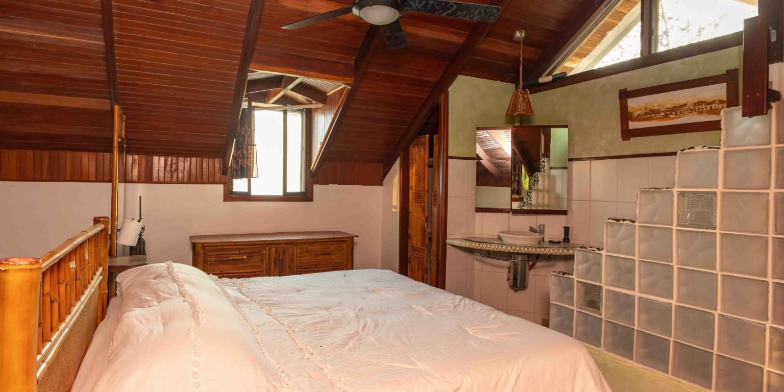 Ocean & Sunset View Home with Pool & Guest House on 6 Acres near Dominical Costa Rica