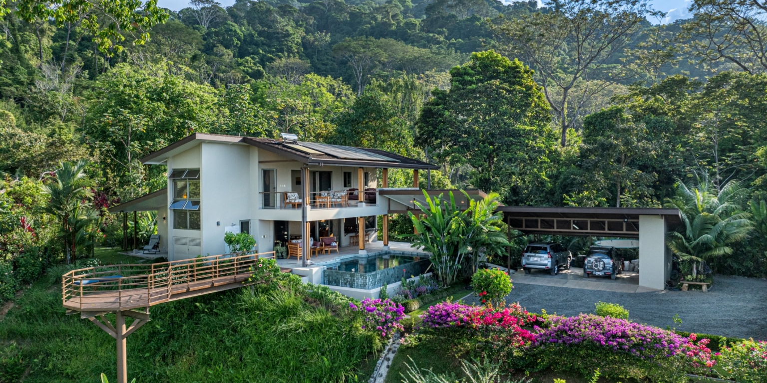 Jaw-Dropping Sunset Ocean View 2-Bedroom Home with Easy Access in Ojochal Costa Rica Jaw-Dropping Sunset Ocean View 2-Bedroom Home with Easy Access in Ojochal Costa Rica