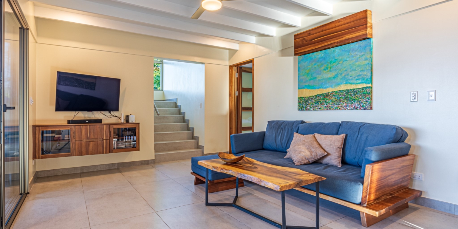 Jaw-Dropping Sunset Ocean View 2-Bedroom Home with Easy Access in Ojochal Costa Rica Jaw-Dropping Sunset Ocean View 2-Bedroom Home with Easy Access in Ojochal Costa Rica
