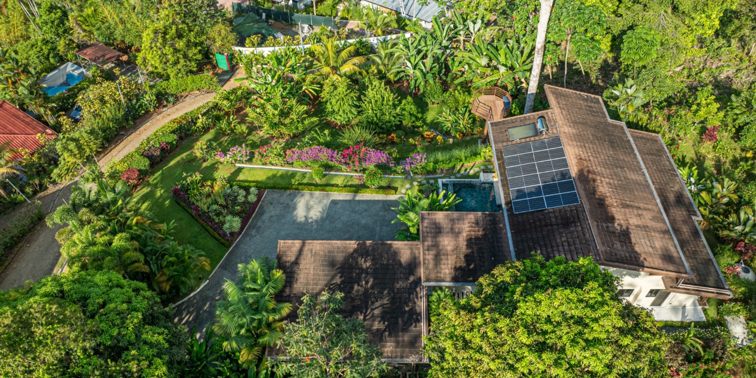 Jaw-Dropping Sunset Ocean View 2-Bedroom Home with Easy Access in Ojochal Costa Rica Jaw-Dropping Sunset Ocean View 2-Bedroom Home with Easy Access in Ojochal Costa Rica