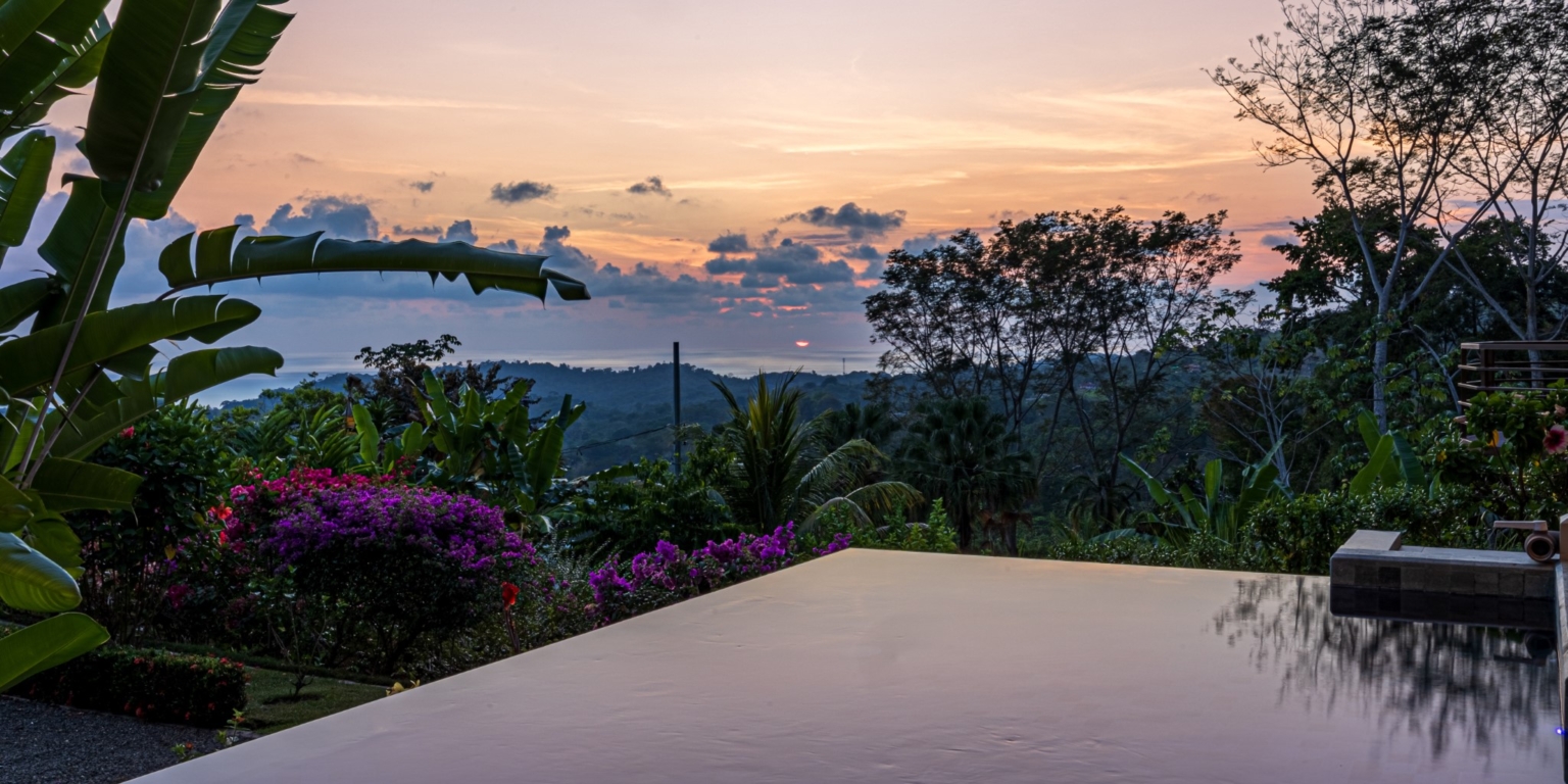 Jaw-Dropping Sunset Ocean View 2-Bedroom Home with Easy Access in Ojochal Costa Rica Jaw-Dropping Sunset Ocean View 2-Bedroom Home with Easy Access in Ojochal Costa Rica