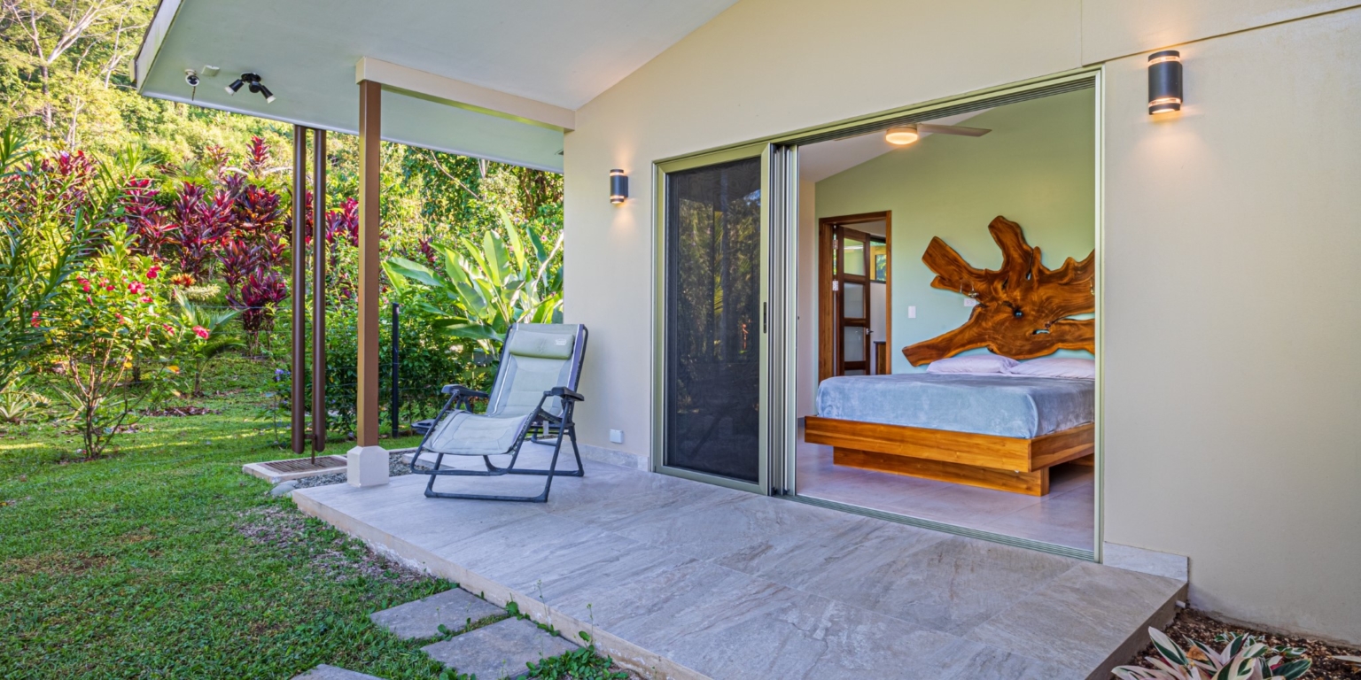 Jaw-Dropping Sunset Ocean View 2-Bedroom Home with Easy Access in Ojochal Costa Rica Jaw-Dropping Sunset Ocean View 2-Bedroom Home with Easy Access in Ojochal Costa Rica