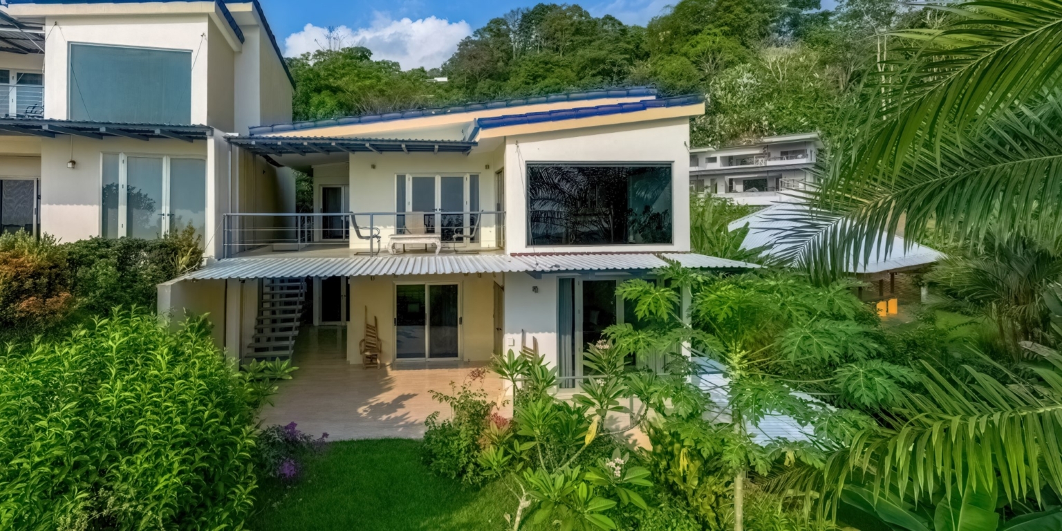 Casa Morete-098 Ocean View Luxury 4-Bedroom Villa Estates in Exclusive Gated Community in Easy Access Location in Uvita Costa Rica