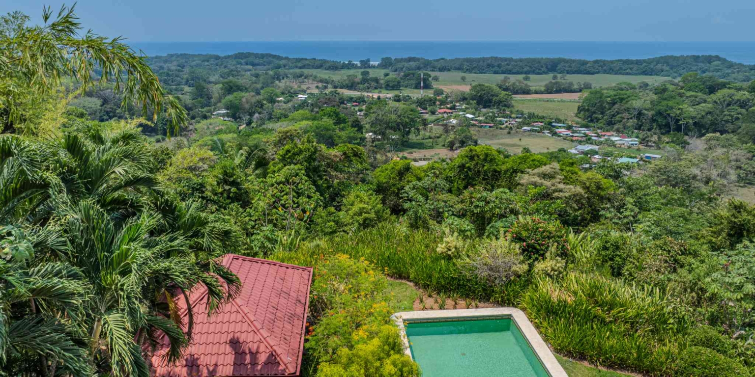 Private Family Estate with Stunning Pacific Sunset Ocean Views & 4-Bedrooms plus Cabin in Hatillo near Dominical Costa Rica