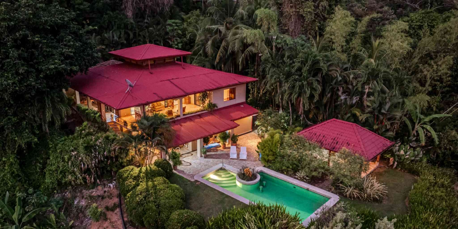 Private Family Estate with Stunning Pacific Sunset Ocean Views & 4-Bedrooms plus Cabin in Hatillo near Dominical Costa Rica
