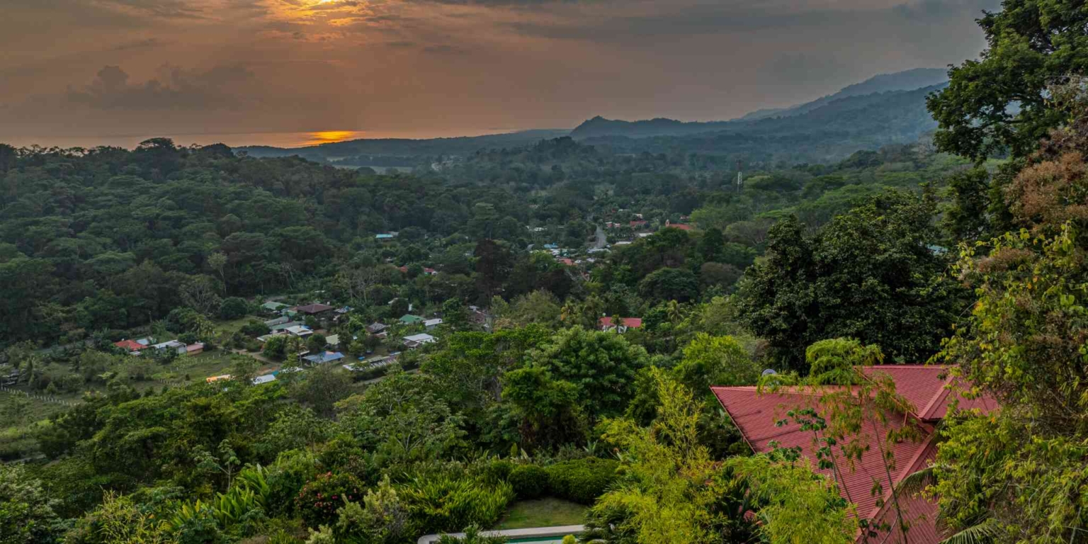 Private Family Estate with Stunning Pacific Sunset Ocean Views & 4-Bedrooms plus Cabin in Hatillo near Dominical Costa Rica