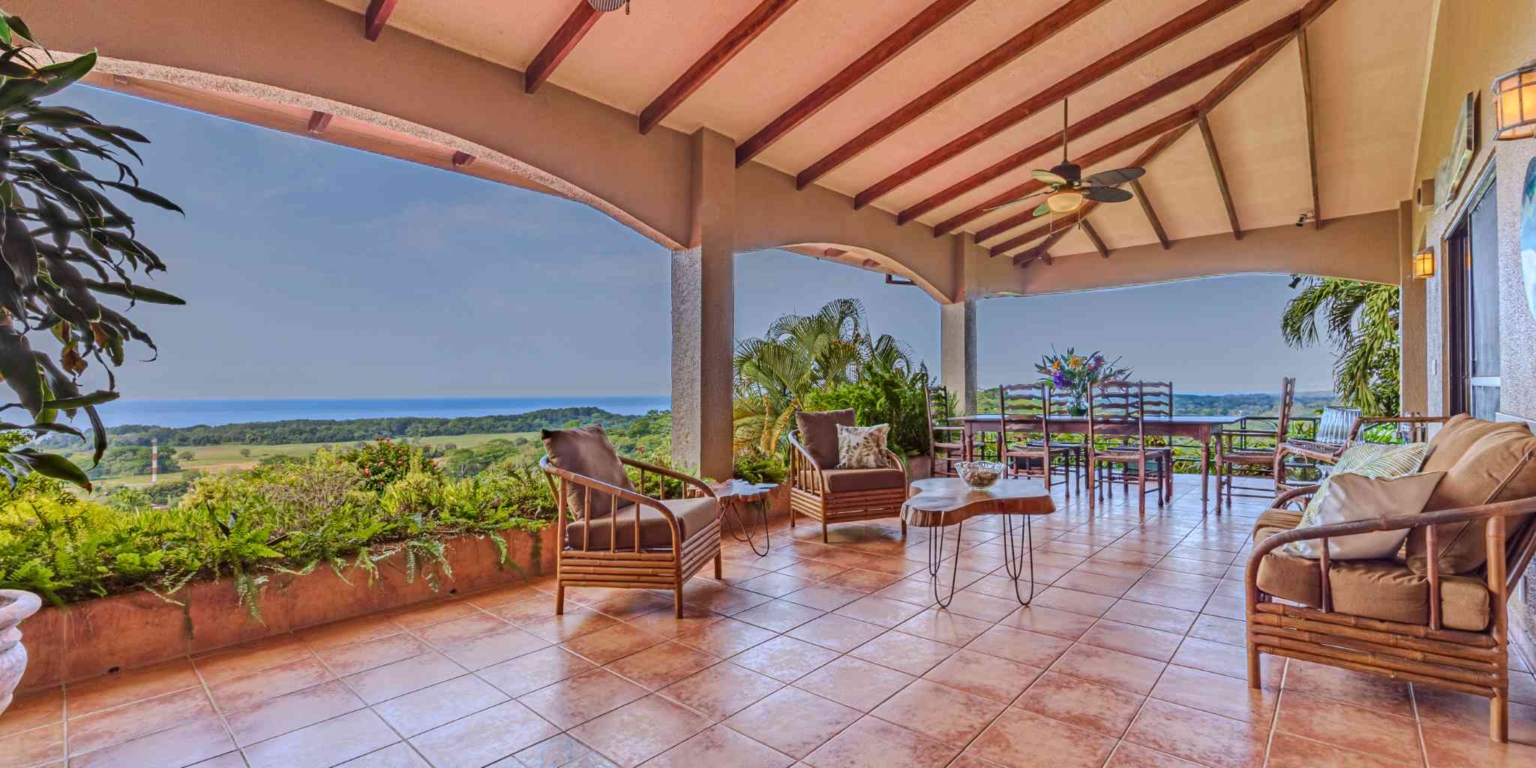Private Family Estate with Stunning Pacific Sunset Ocean Views & 4-Bedrooms plus Cabin in Hatillo near Dominical Costa Rica