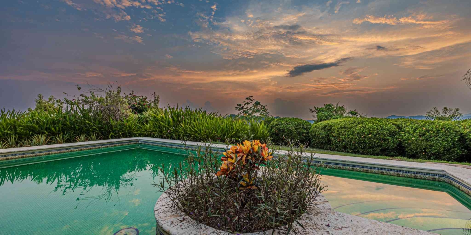 Private Family Estate with Stunning Pacific Sunset Ocean Views & 4-Bedrooms plus Cabin in Hatillo near Dominical Costa Rica