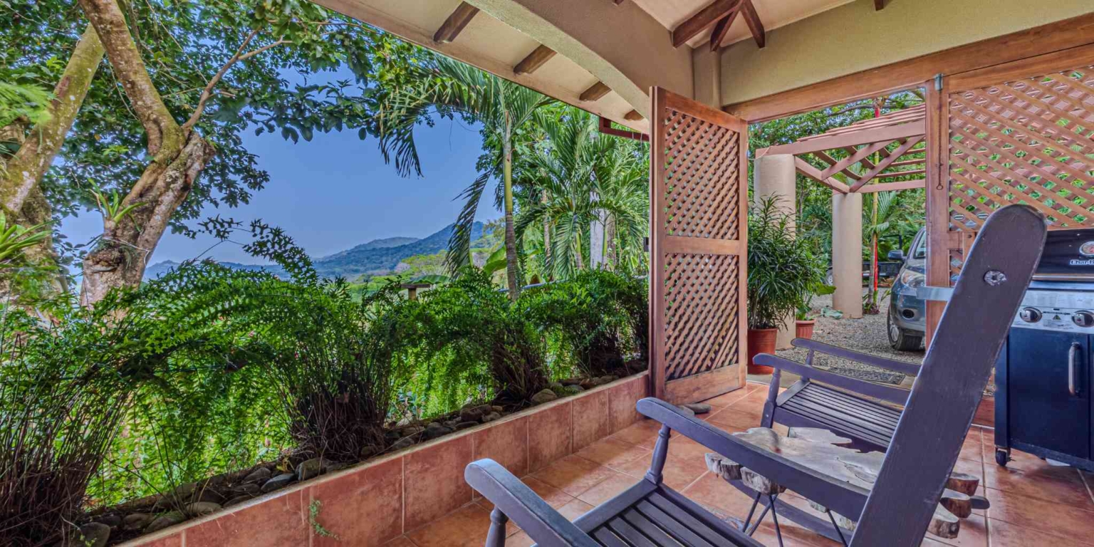 Private Family Estate with Stunning Pacific Sunset Ocean Views & 4-Bedrooms plus Cabin in Hatillo near Dominical Costa Rica