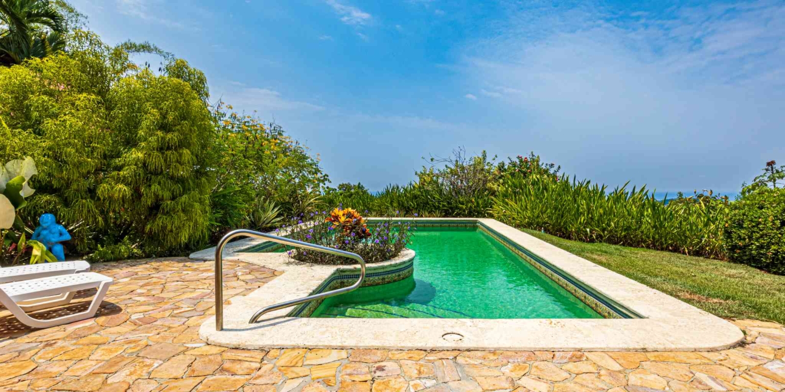 Private Family Estate with Stunning Pacific Sunset Ocean Views & 4-Bedrooms plus Cabin in Hatillo near Dominical Costa Rica