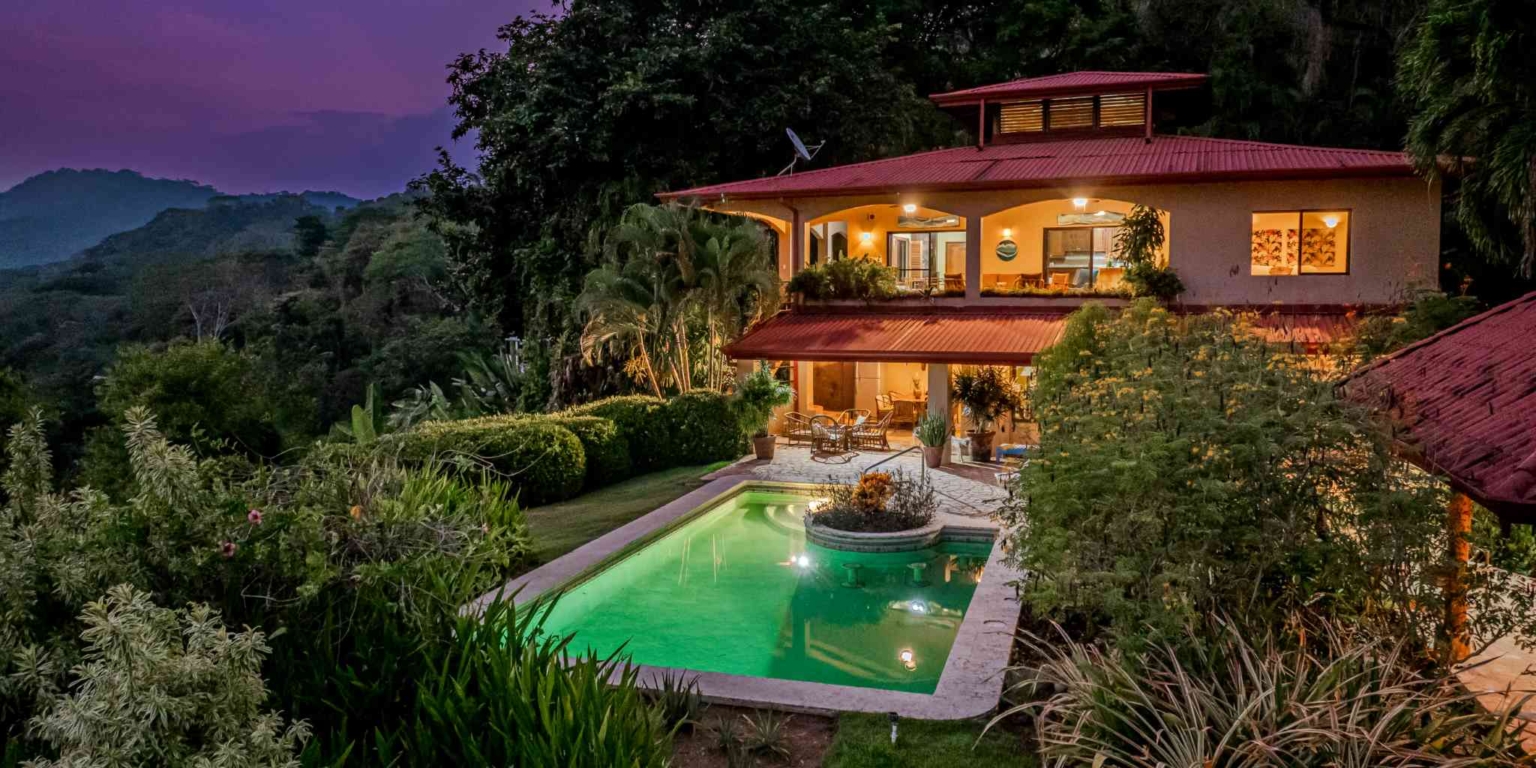 Private Family Estate with Stunning Pacific Sunset Ocean Views & 4-Bedrooms plus Cabin in Hatillo near Dominical Costa Rica