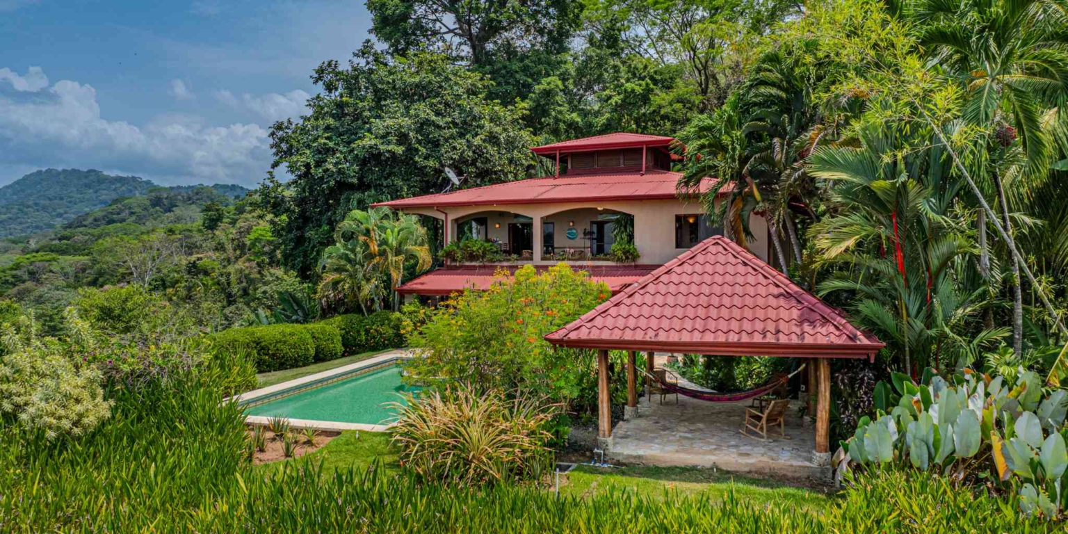 Private Family Estate with Stunning Pacific Sunset Ocean Views & 4-Bedrooms plus Cabin in Hatillo near Dominical Costa Rica