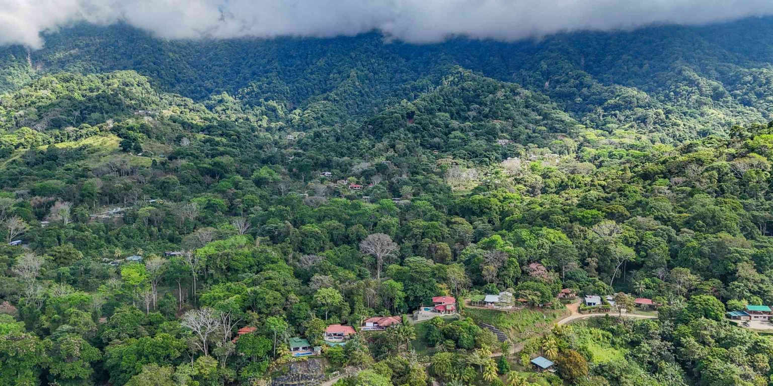 15 (2) Ocean View 3-Bedroom Home with Easy Access and Sparkling Pool in Ojochal Costa Rica