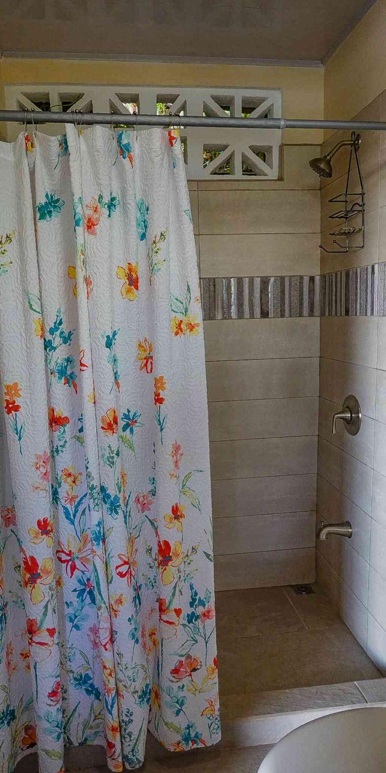 28 (2) Ocean View 3-Bedroom Home with Easy Access and Sparkling Pool in Ojochal Costa Rica