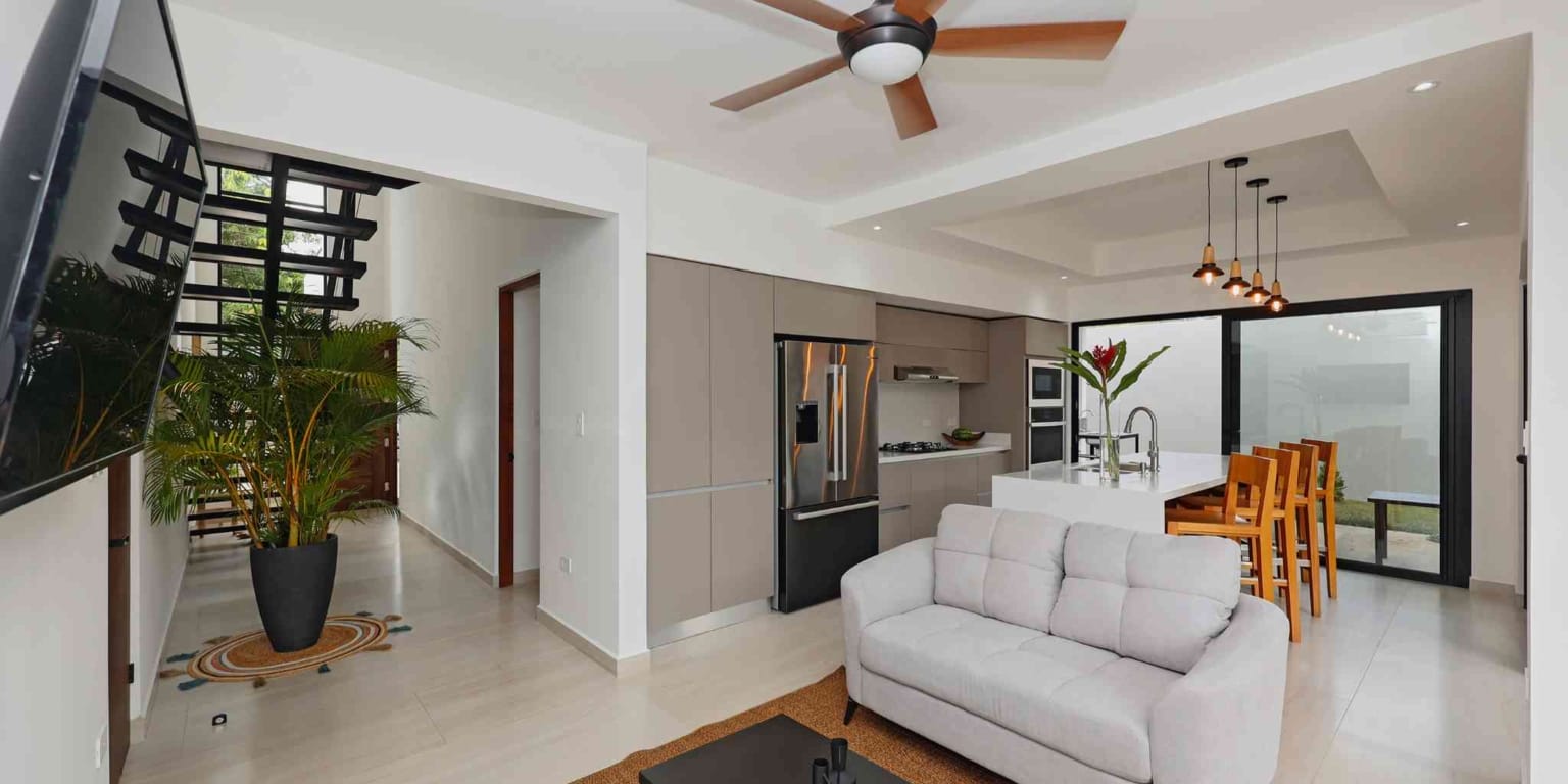 Brand New 4-Bedroom Luxury Home 300 Meter Walk-to-Beach Location 300 Meters from Whale’s Tail Beach in Bahia near Uvita Costa Rica