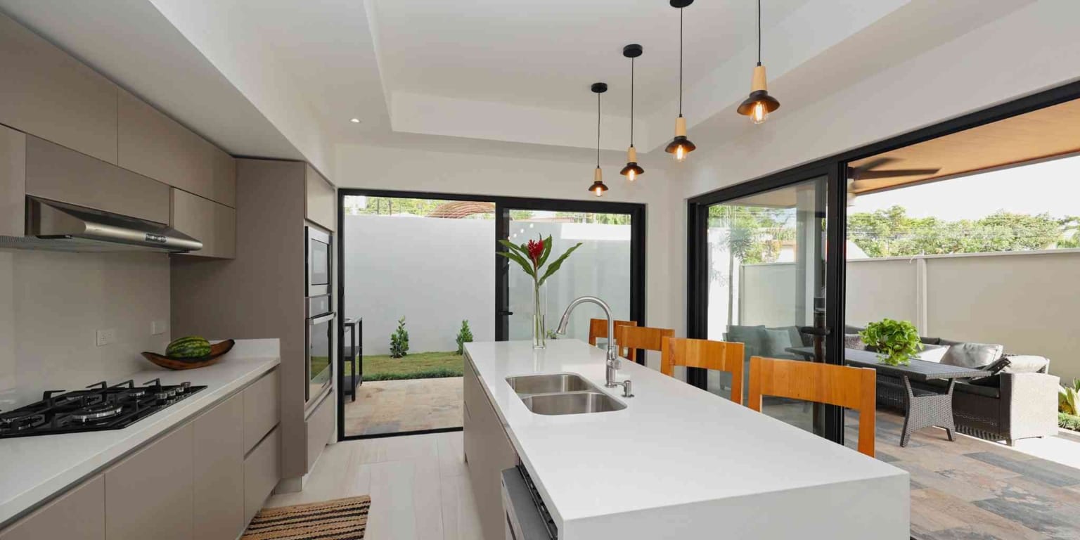 Brand New 4-Bedroom Luxury Home 300 Meter Walk-to-Beach Location 300 Meters from Whale’s Tail Beach in Bahia near Uvita Costa Rica