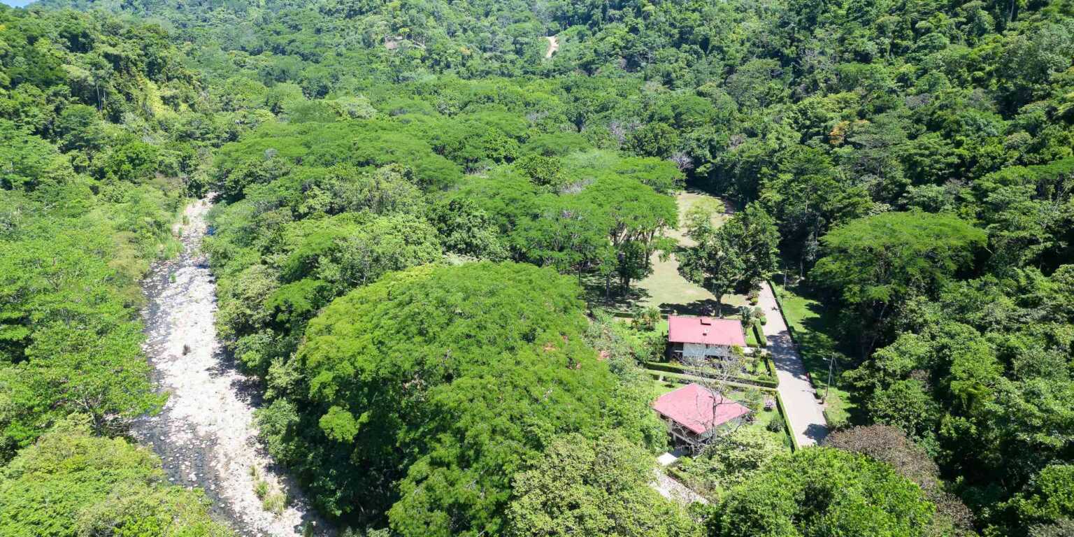 Comfortable 2-Bedroom Home in Riverside Community with Community Pool & Waterfall in Tres Rios Costa Rica