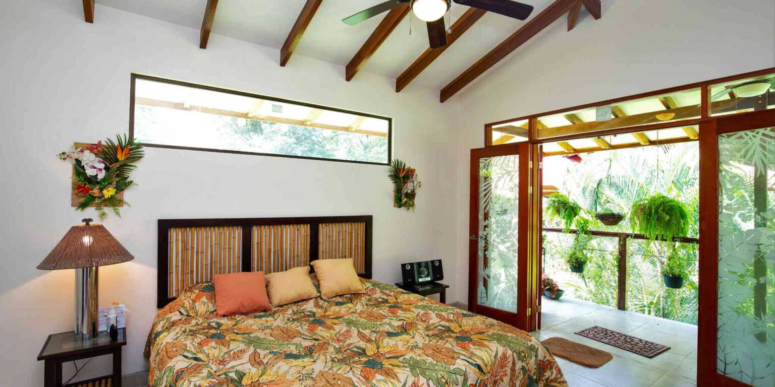 Comfortable 2-Bedroom Home in Riverside Community with Community Pool & Waterfall in Tres Rios Costa Rica