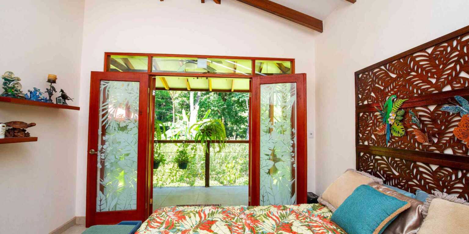 Comfortable 2-Bedroom Home in Riverside Community with Community Pool & Waterfall in Tres Rios Costa Rica
