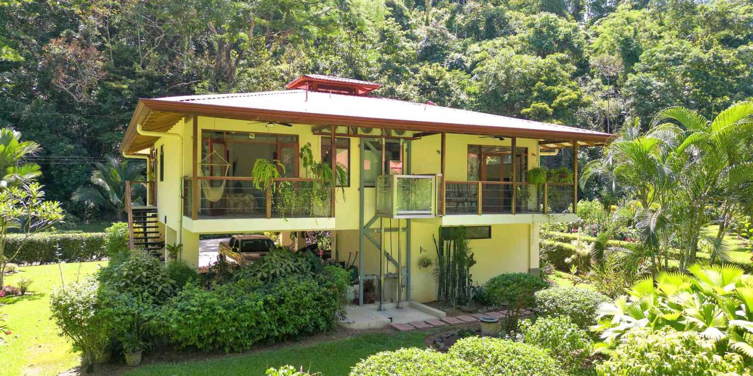Comfortable 2-Bedroom Home in Riverside Community with Community Pool & Waterfall in Tres Rios Costa Rica