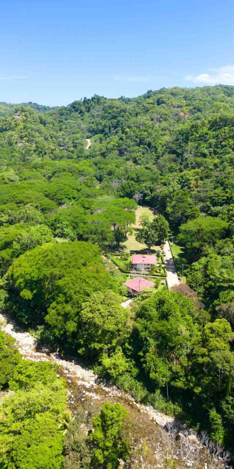 Comfortable 2-Bedroom Home in Riverside Community with Community Pool & Waterfall in Tres Rios Costa Rica