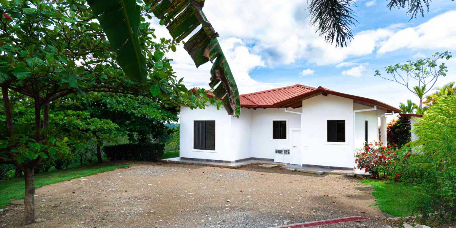 DSC_2747-Editar-Editar Contemporary Ocean-View 2-Bedroom Home with Ocean Views of Isla Cano in Gated Community in Chontales near Ojochal Costa Rica