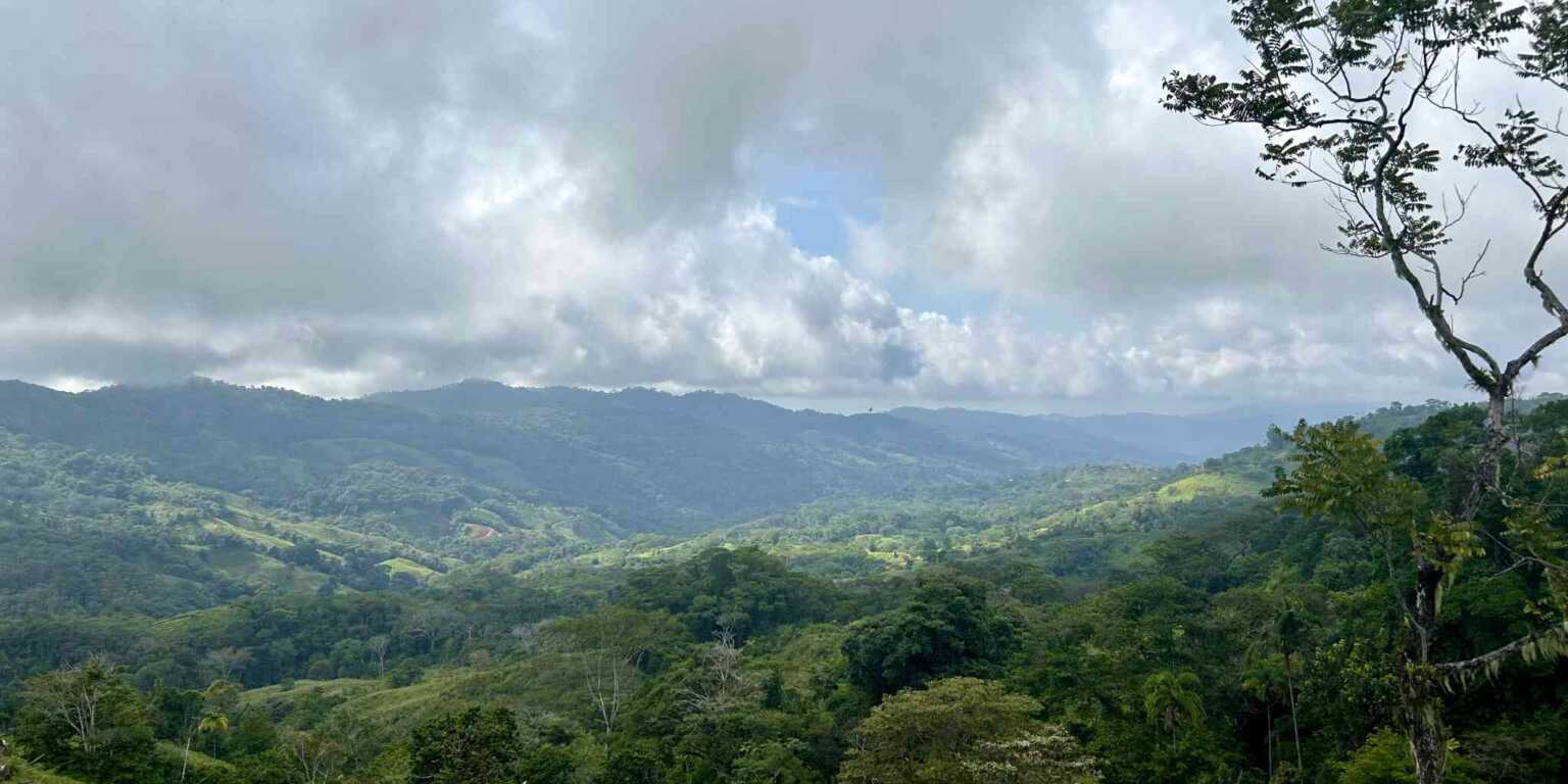 Foto 15-11-23, 1 41 05 p. m. Gorgeous Hidden Paradise Development Land with 103 Acres Near Dominical Costa Rica