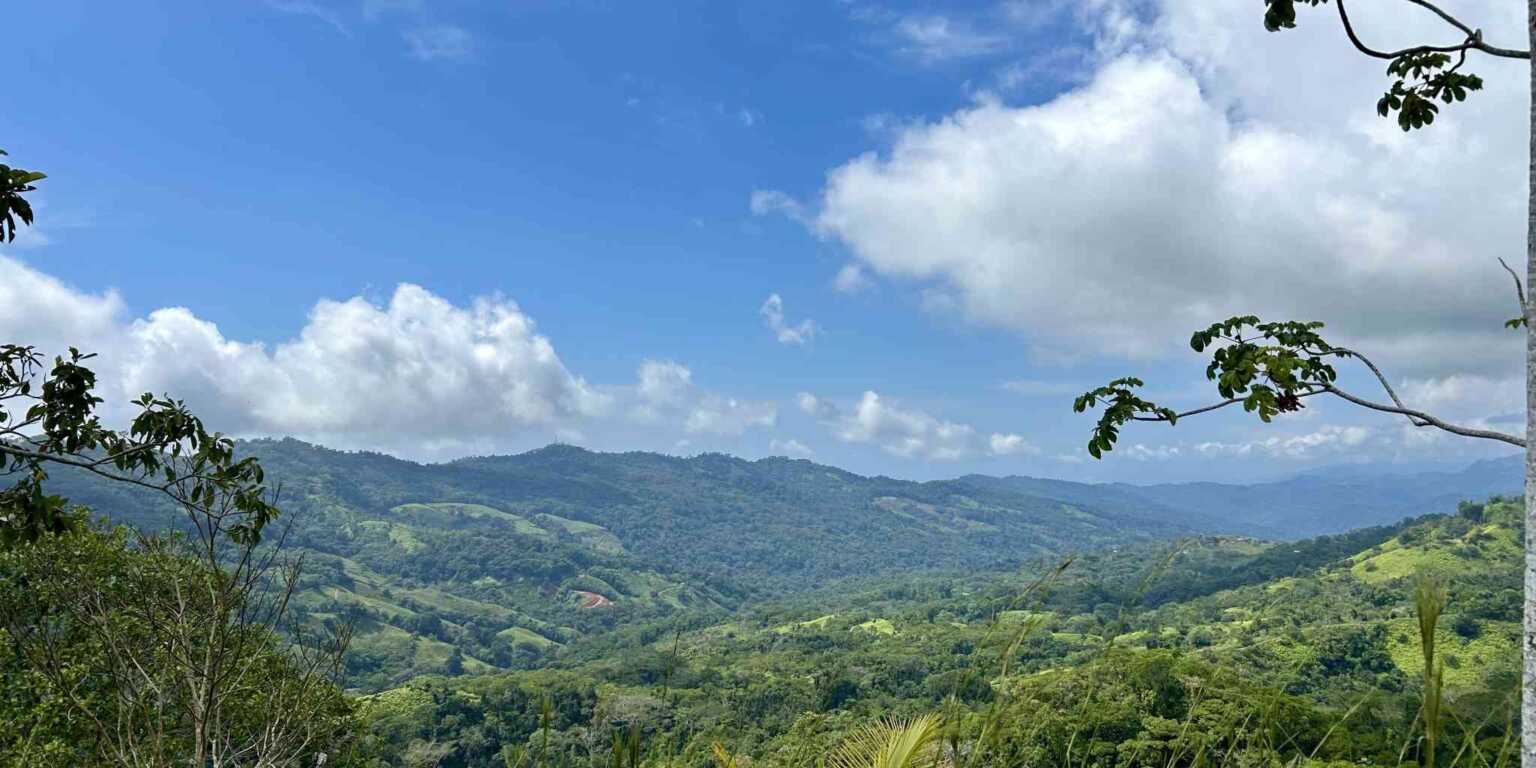 Foto 15-11-23, 12 32 24 p. m. Gorgeous Hidden Paradise Development Land with 103 Acres Near Dominical Costa Rica