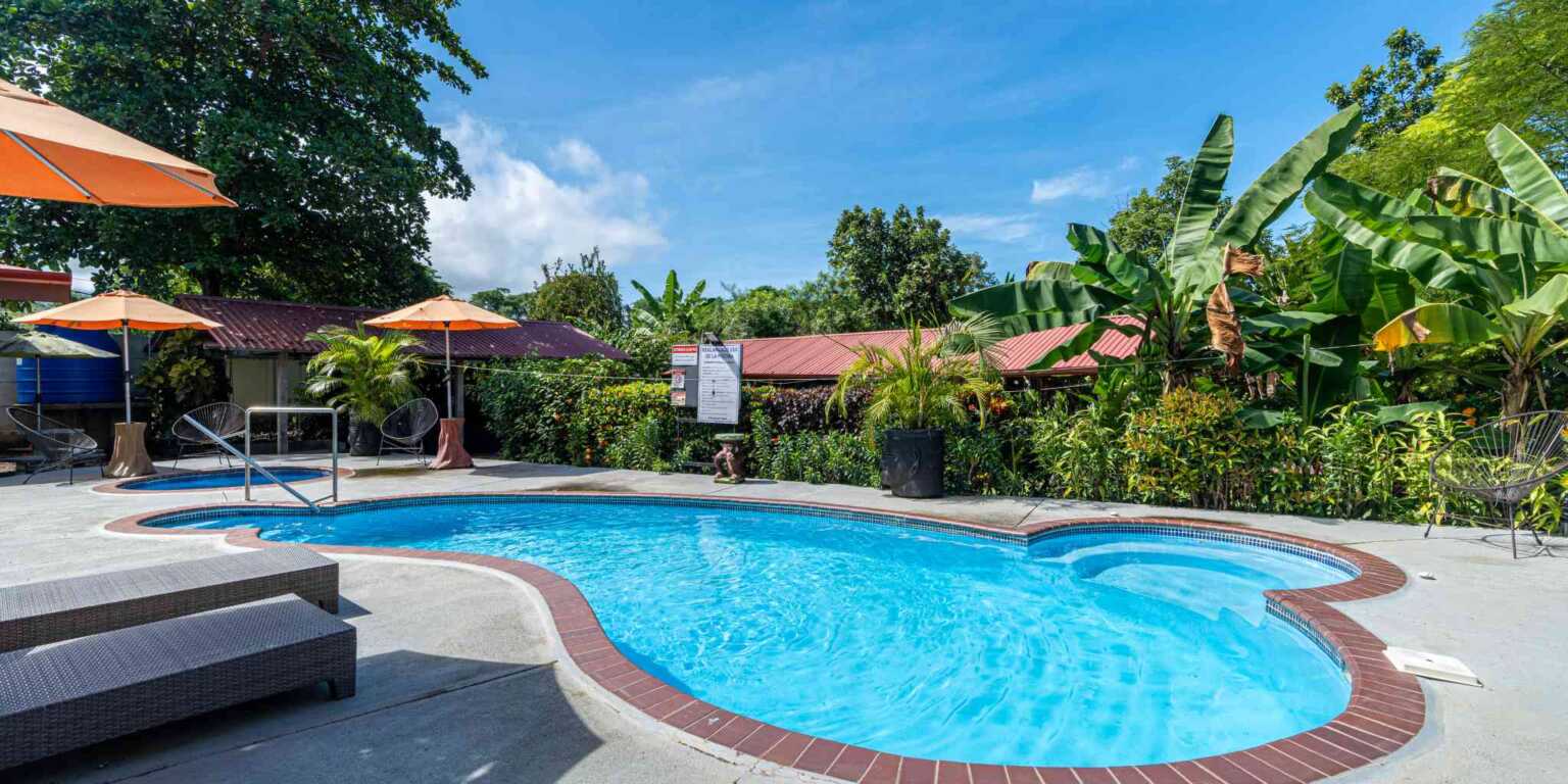 Easy Access 18-Bed Hotel in Prime Location Near Beaches & National Park in Bahia near Uvita Costa Rica