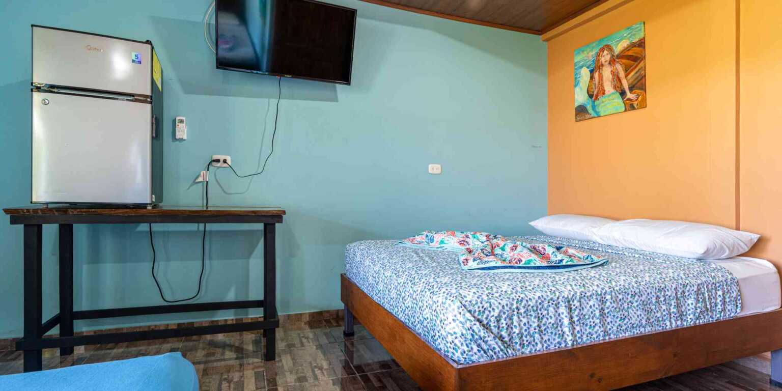 Easy Access 18-Bed Hotel in Prime Location Near Beaches & National Park in Bahia near Uvita Costa Rica