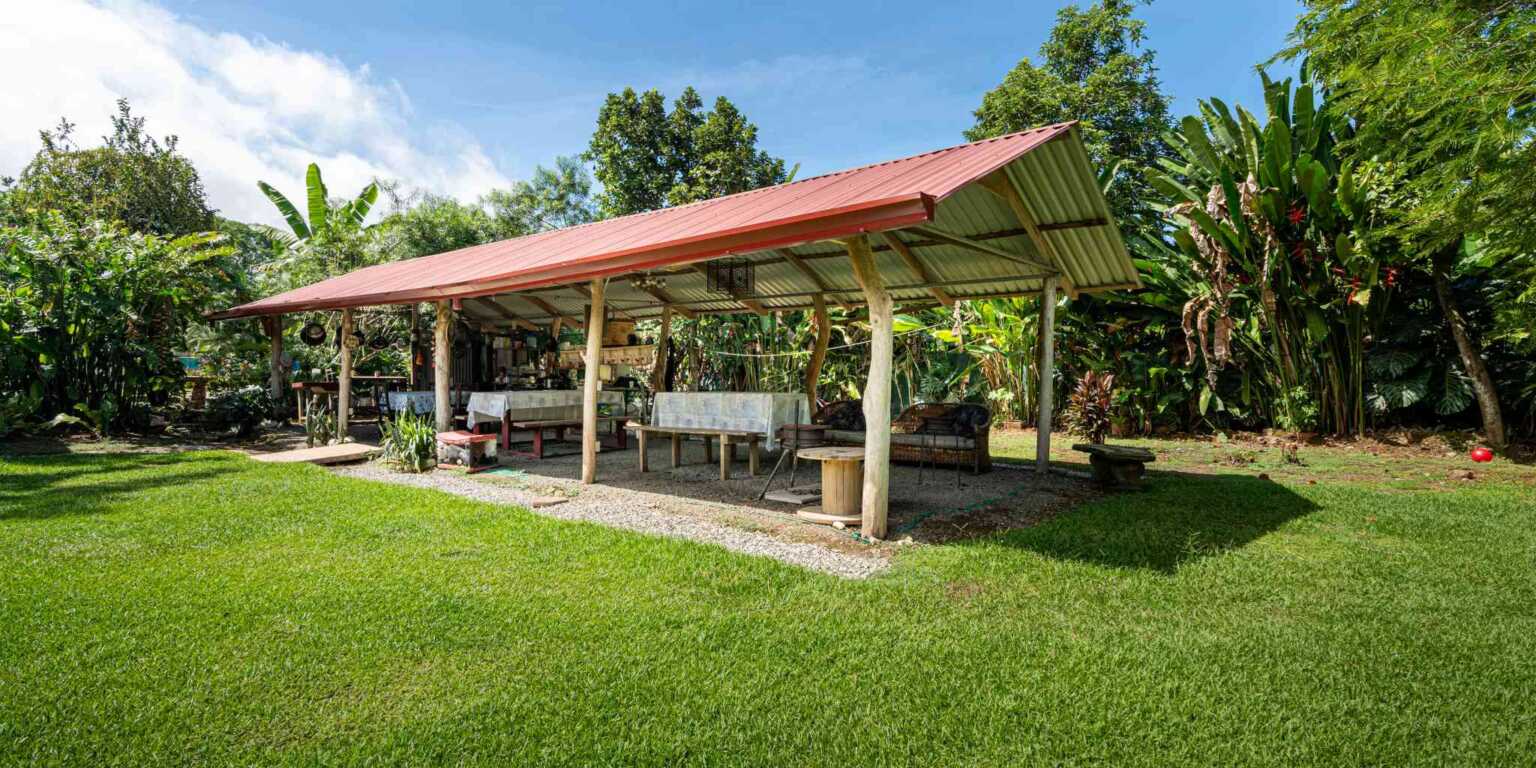Easy Access 18-Bed Hotel in Prime Location Near Beaches & National Park in Bahia near Uvita Costa Rica