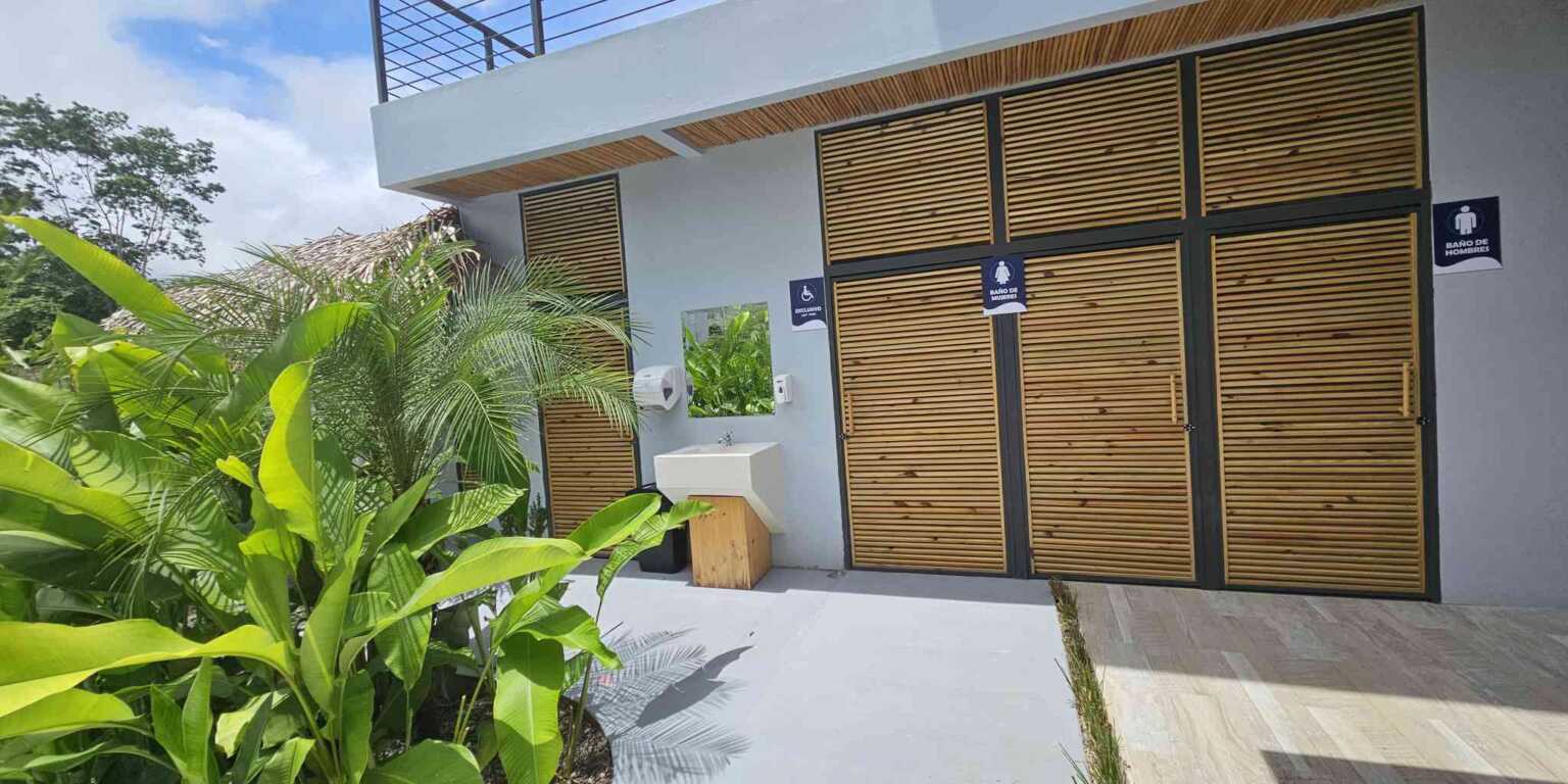 Club Marino 6 Commercial Center with Multiple Restaurants & 11-Room Hotel in Bahia near Uvita Costa Rica