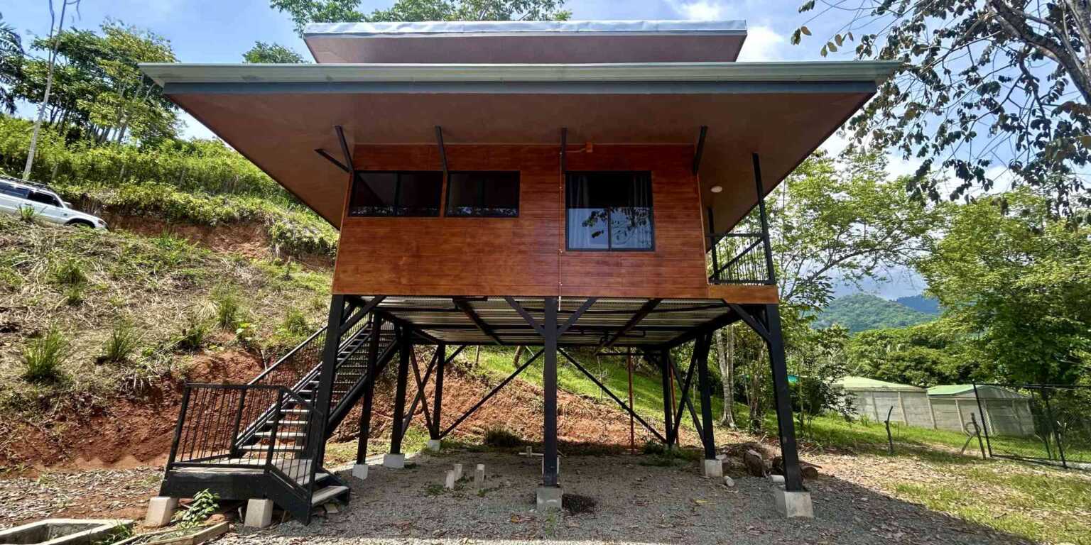Foto 12-4-24, 12 53 12 p. m. Unique Elevated 2-Bedroom Home with Room to Expand in Ojochal Costa Rica
