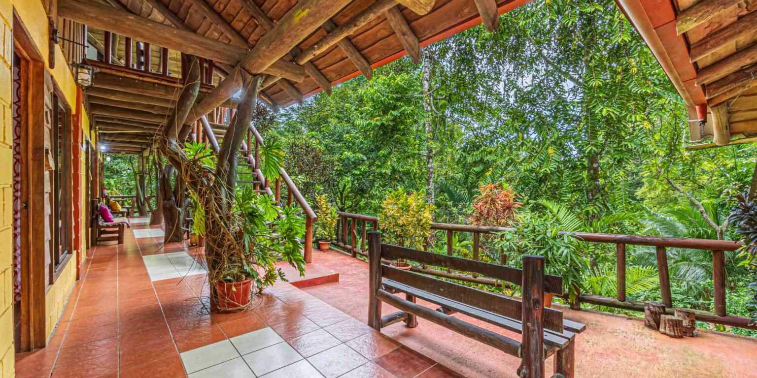 ConeCat-28 Rustic Hotel with Restaurant in a Convenient Location near Beaches & Town in Bahia near Uvita Costa Rica