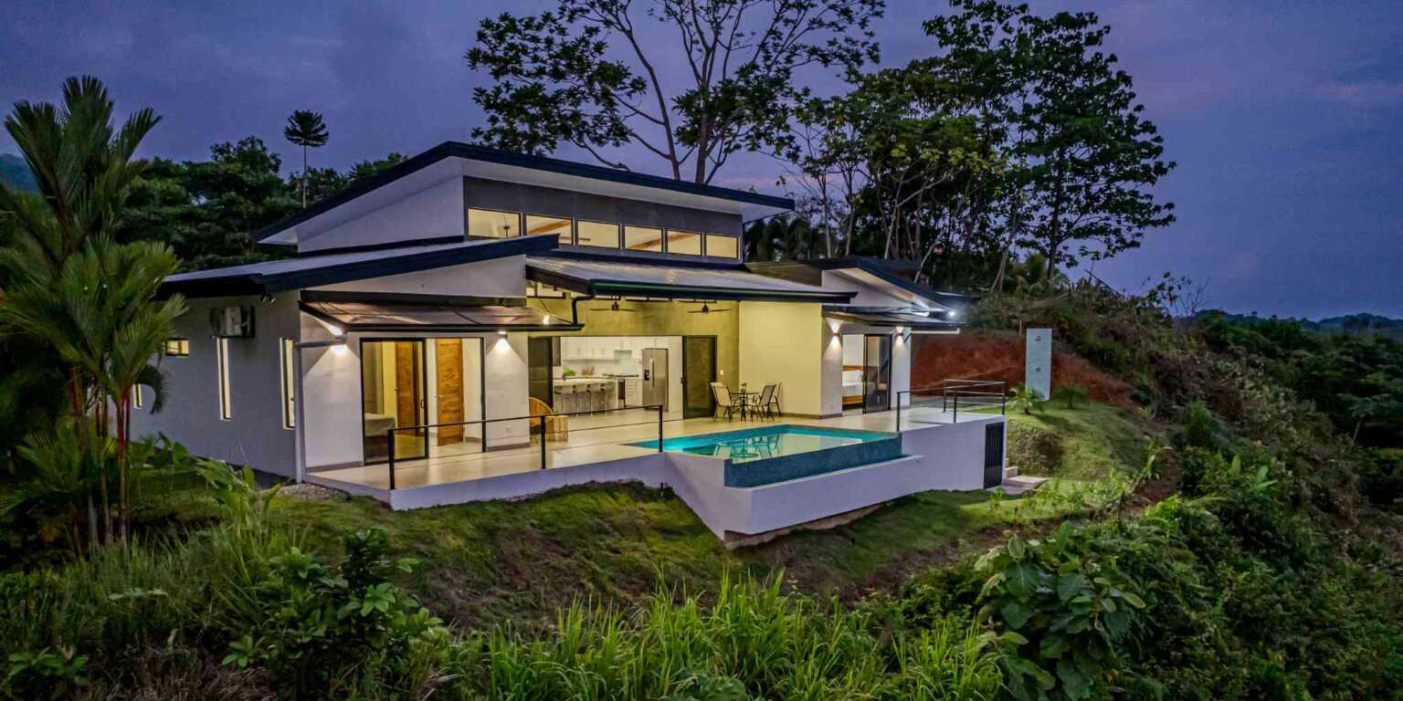ConeCat-2 New 3-Bedroom Villa with Panoramic Ocean & Mountain Views in Chontales near Ojochal Costa Rica