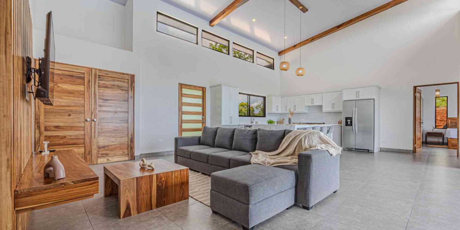 ConeCat-23 New 3-Bedroom Villa with Panoramic Ocean & Mountain Views in Chontales near Ojochal Costa Rica