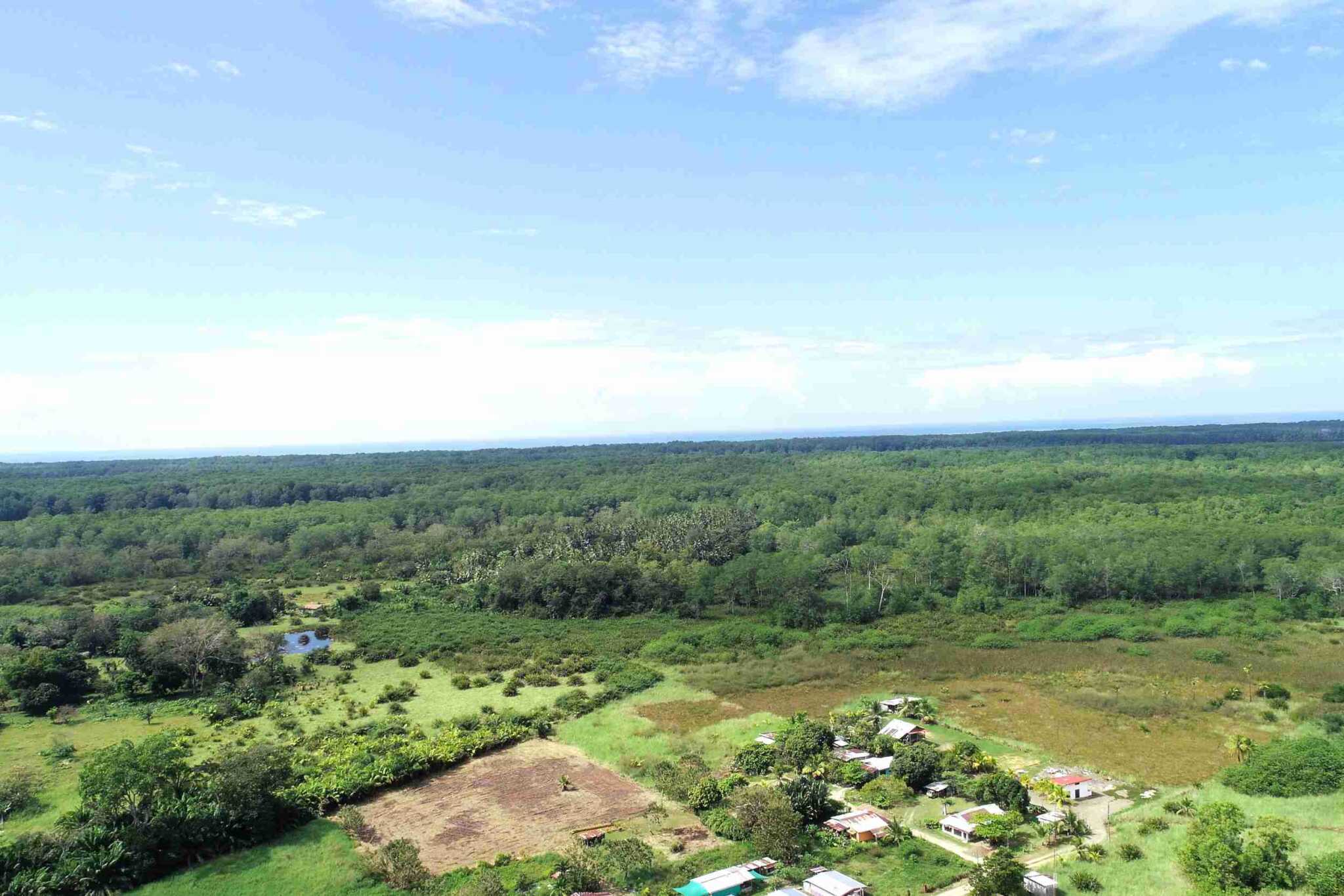 Cozy 2-Bedroom Home with Two Units in Coronado near Ojochal Costa Rica