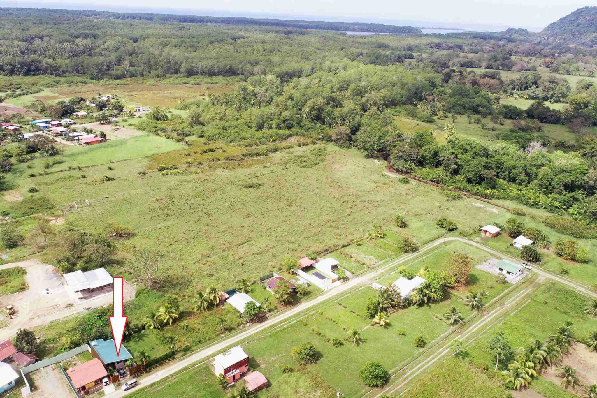Cozy 2-Bedroom Home with Two Units in Coronado near Ojochal Costa Rica