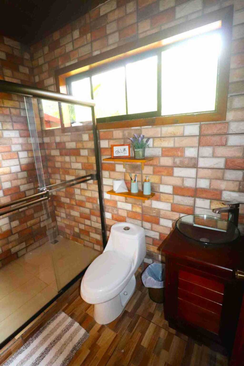 Cozy 2-Bedroom Home with Two Units in Coronado near Ojochal Costa Rica